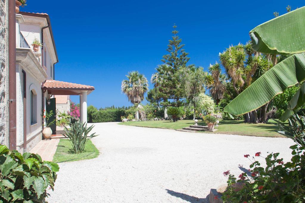 Rosmarino Park Sant'Agata di Militello Exterior foto